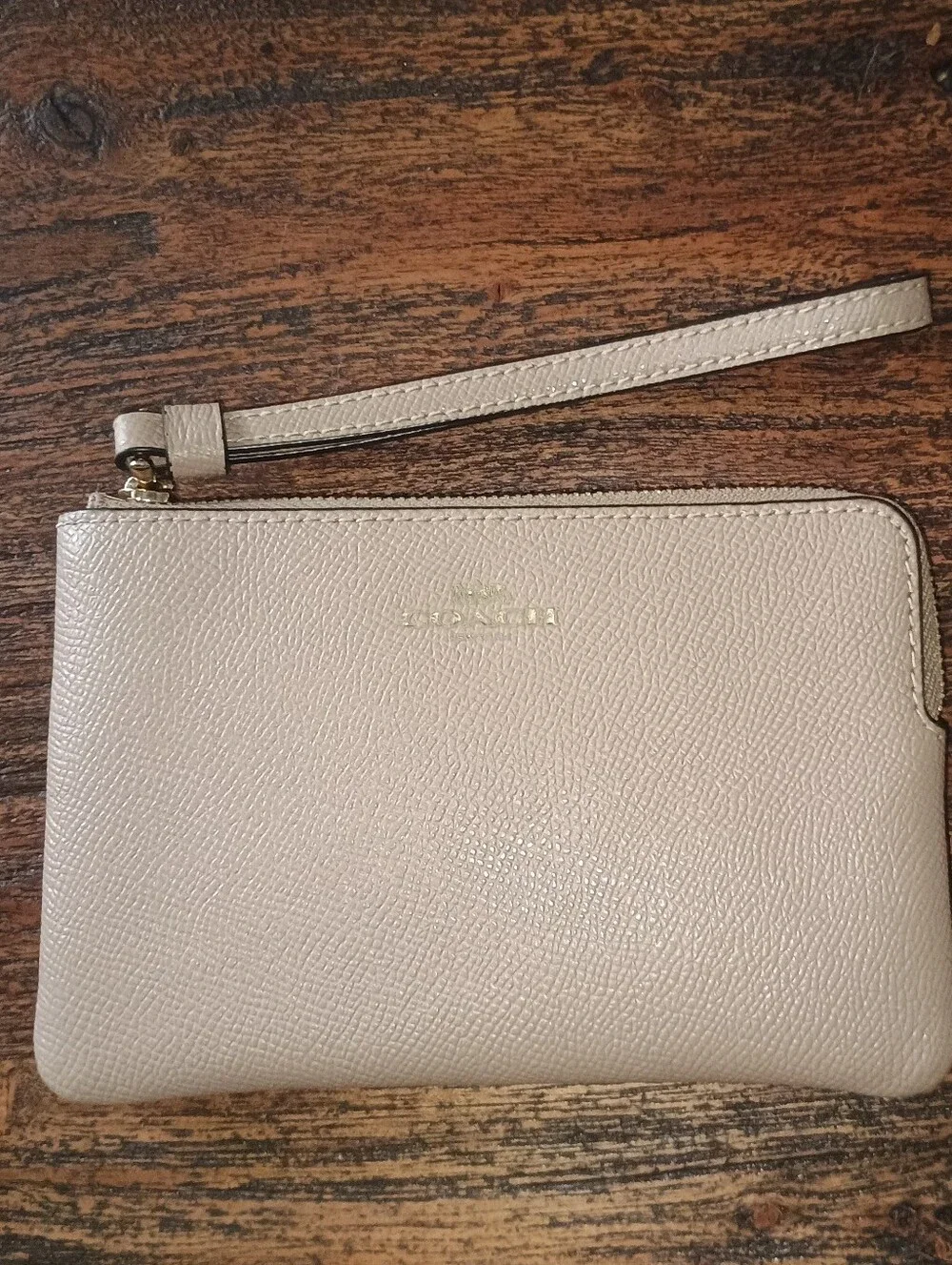 COACH Leather Corner Zip Wristlet Wallet Classic Taupe